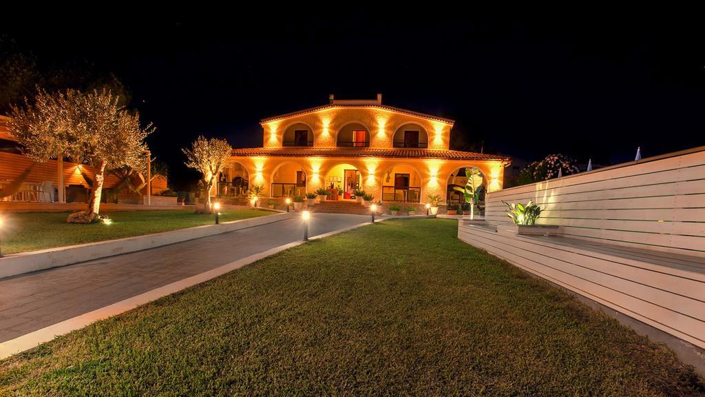 Villa Sunset B&B/Apartments Фонтане-Б'янке Екстер'єр фото